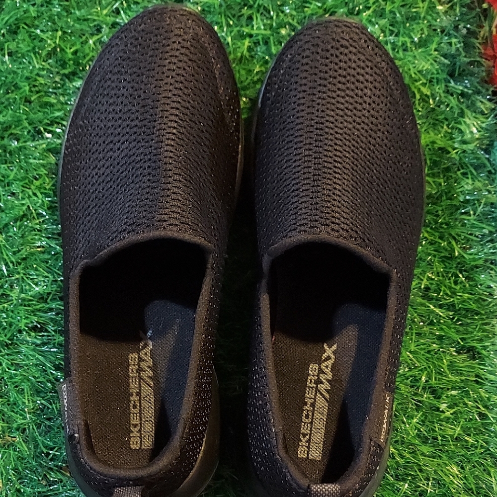 Skechers Black Mesh Slip-Ons